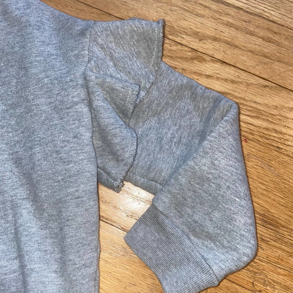 Burberry Children's Girl's Sweatshirt in Gray with Ruffle Sleeve Detail (Sz 4Y) - Picture 4 of 12